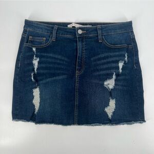 Tinseltown Distressed Rough Hem Jean Mini Skirt Size 11 Women’s